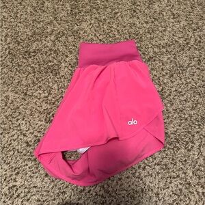 ALO Yoga Gold Medal Shorts
